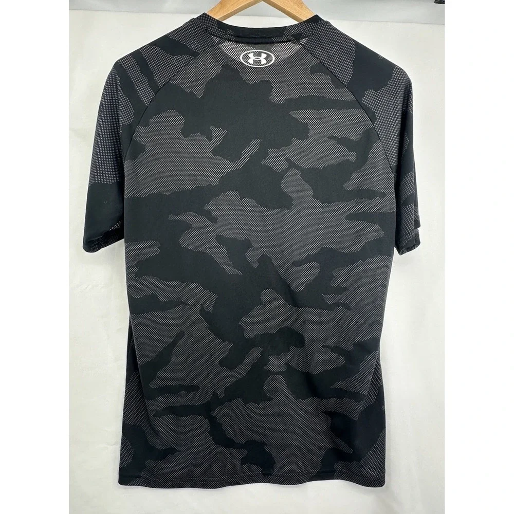 Under Armor Men Large Loose‎ Fit Blac Mesh Light Weight Camouflage T-Shirt